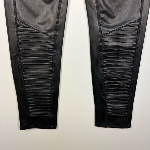 7 For All Mankind Vegan Faux Leather Moto Leggings Pants Bikercore Black size S - Picture 11 of 12